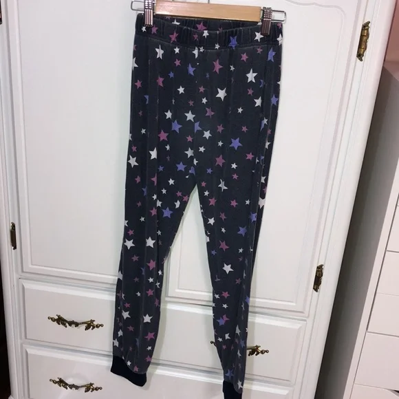 Pyjama Set For Girls - Picture 2 of 2